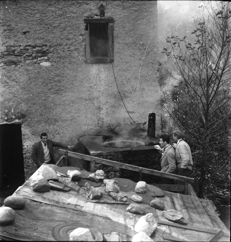 >Tailleur de pierre dans la Restonica (photo 3)