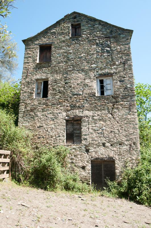 Moulin à huile dit moulin Lucciardi (Porette)