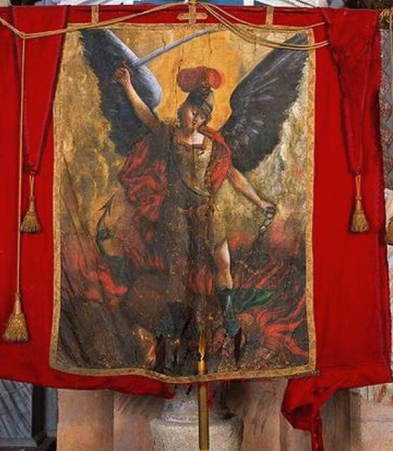 >Bannière de procession, San Michele terrassant le dragon