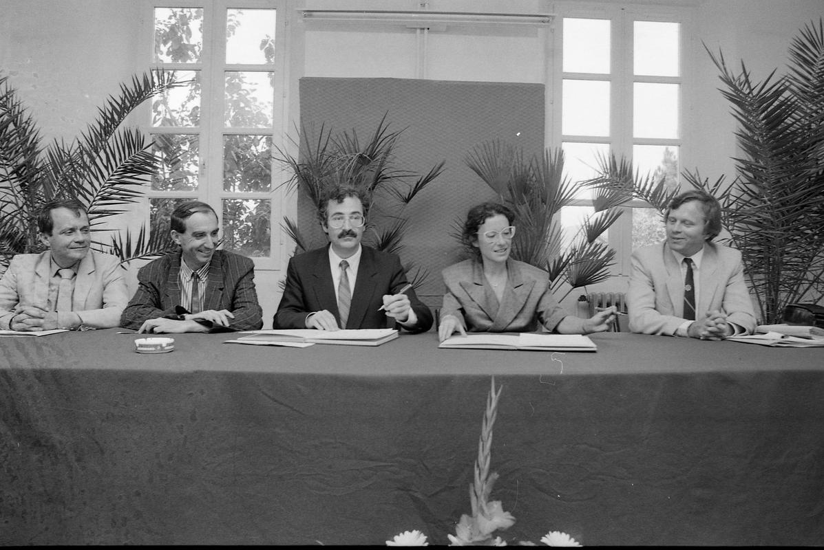 >Signature du partenariat entre l'INRA et l'Université de Corse en juin 1988