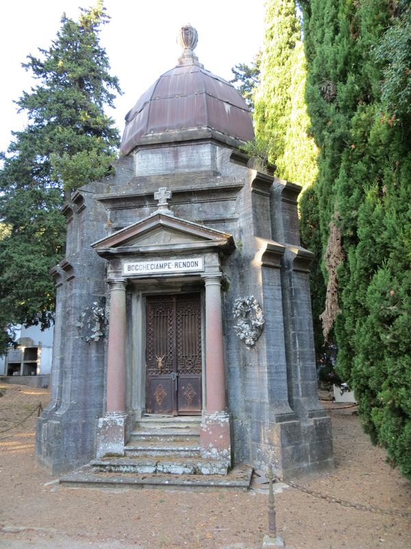 Chapelle funéraire de notable de la famille Boccheciampe Rendon (Guallo)