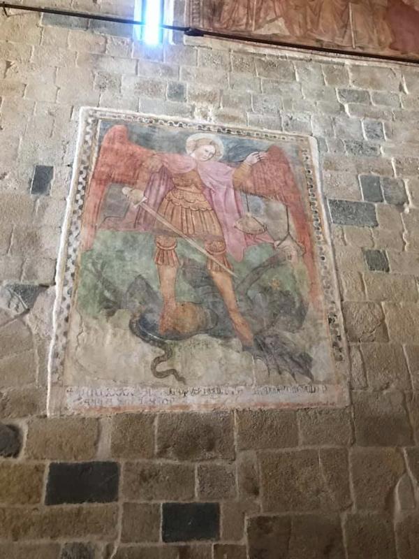 >Peinture Monumentale Saint Michel terrassant le démon