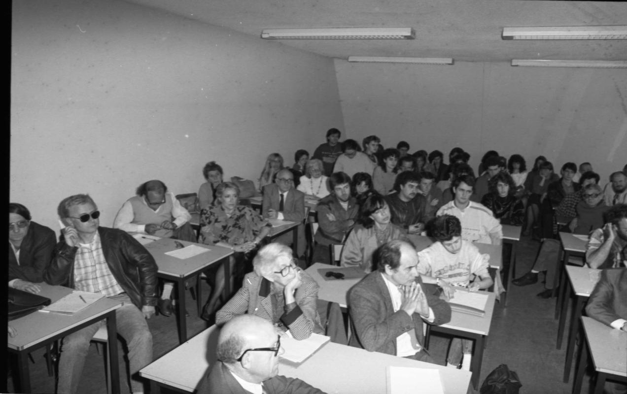 Conférence d'Ivan Illich en avril 1988 à l'Université de Corse