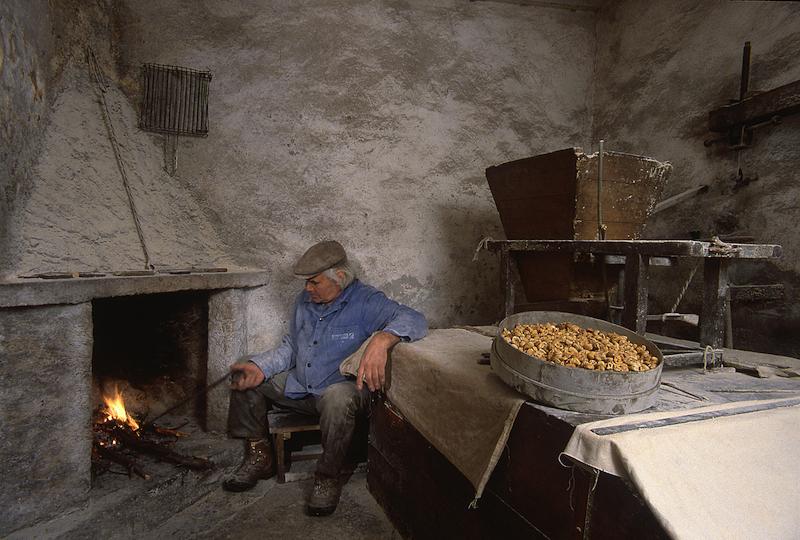 >Moulin de Bocognano — farine de châtaigne (photo 12)