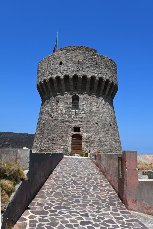 >Torre del Porto à Capraia