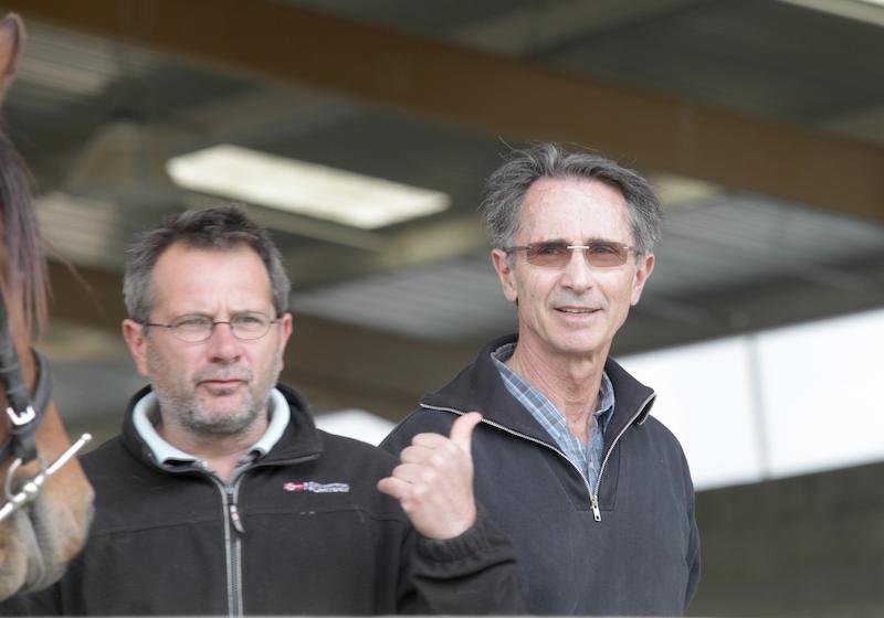 >Thierry Lhermitte à cheval (photo 9)