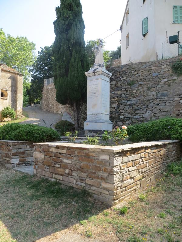 >Monument aux morts des guerres 1914-1918 et 1939-1945 (Olivacce)