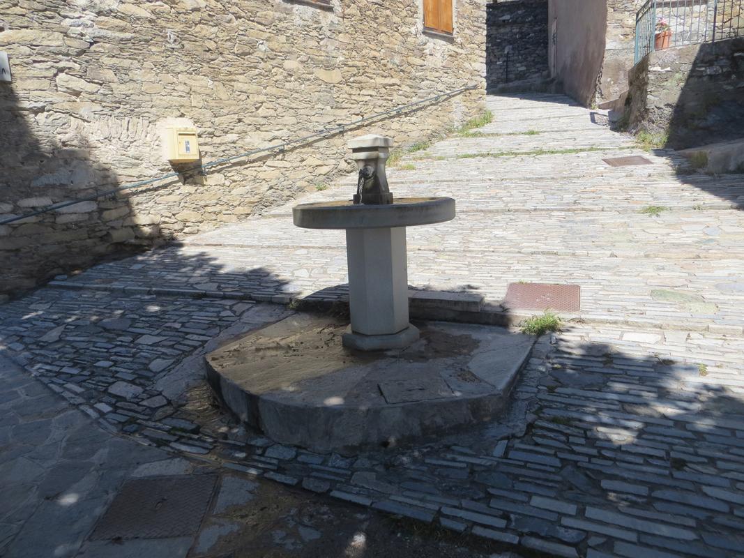 Fontaine dite funtana Santu Rocchi