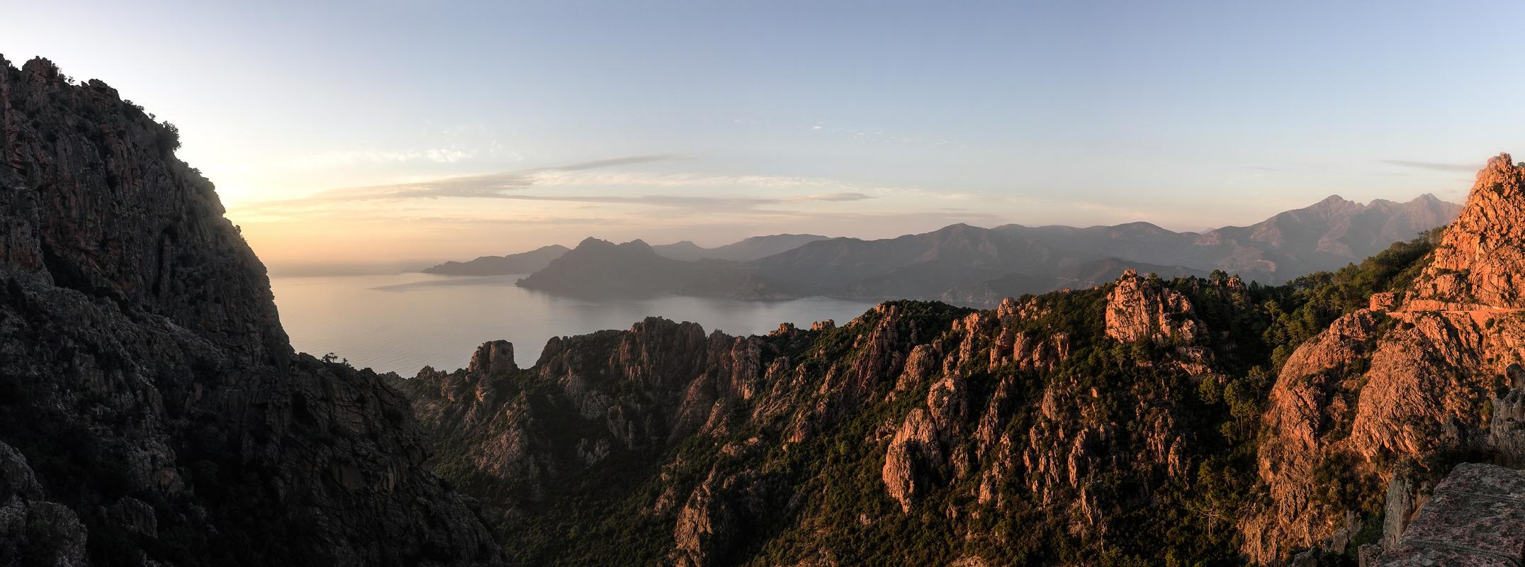 Fonds Philippe Pierangeli - Panoramiques de mers et plaines en Corse