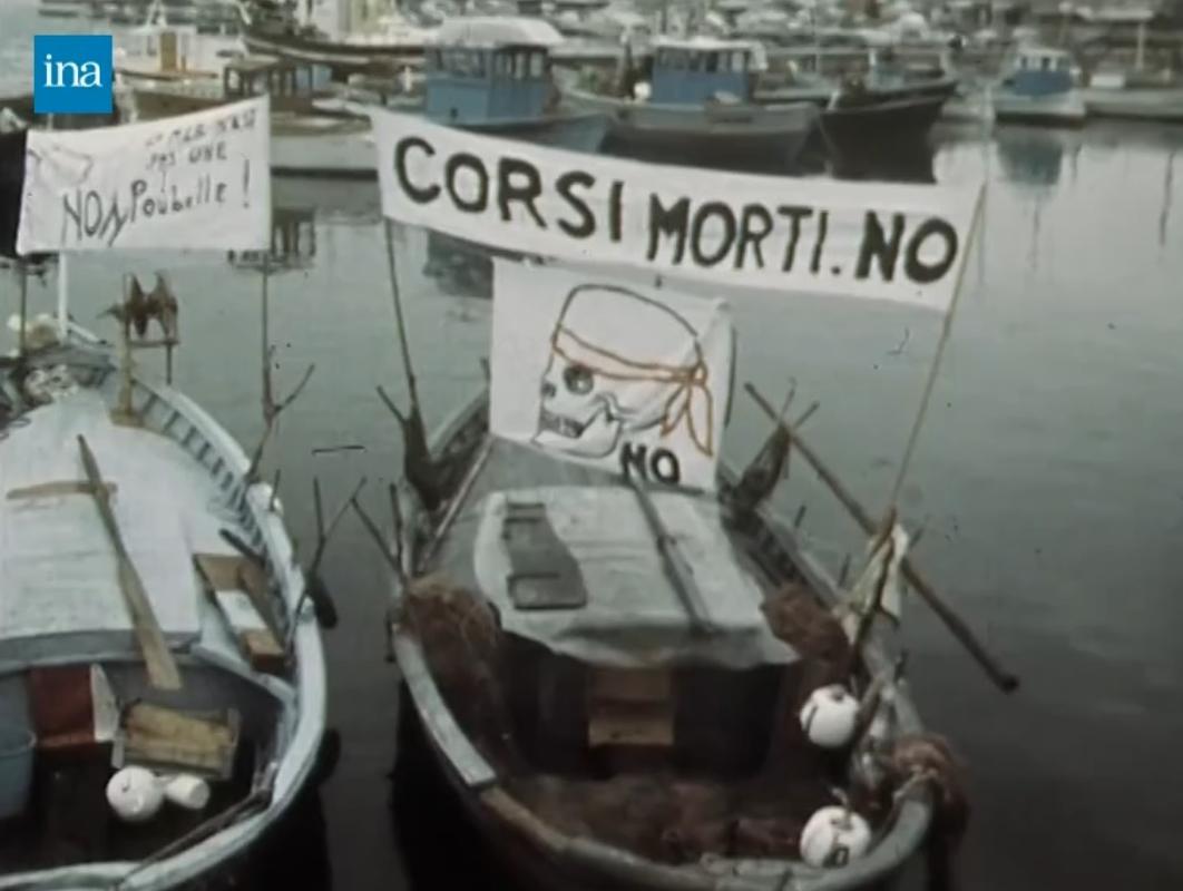 >Grève générale en Corse organisée par le comité anti-pollution