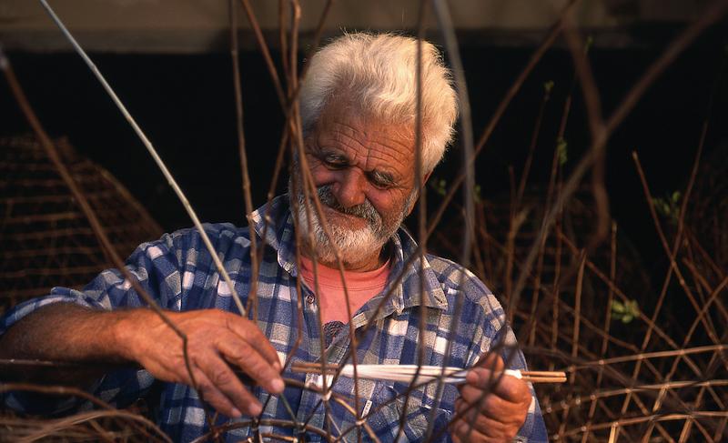 >Fabricant de nasses à langoustes — Vincent Tolaïni (photo 13)