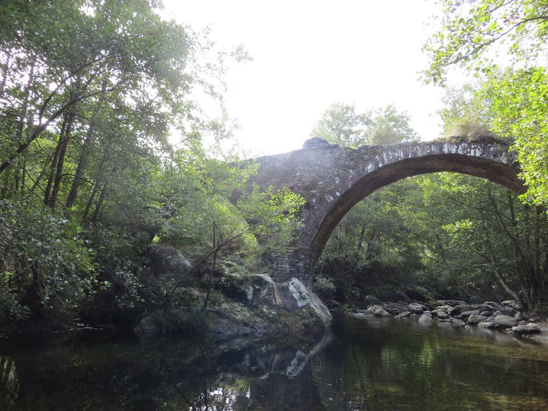 >Pont génois dit ponte a Toreno (Il Ponte)