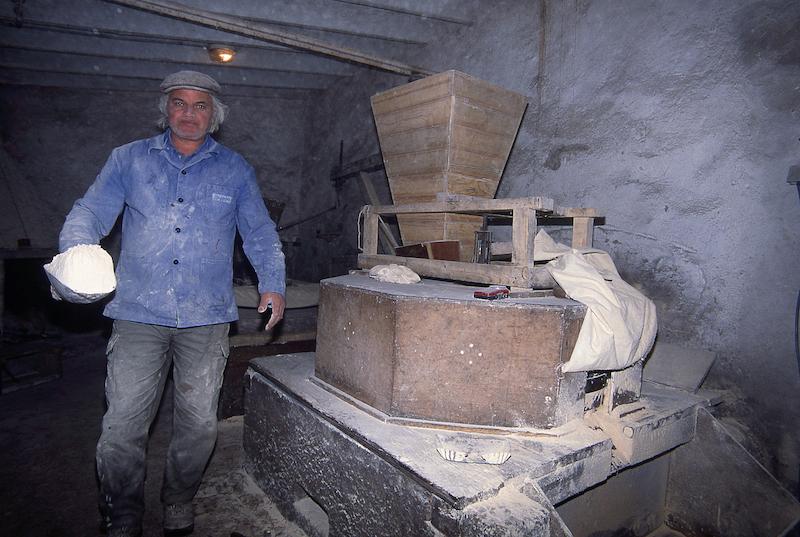 >Moulin de Bocognano — farine de châtaigne (photo 18)