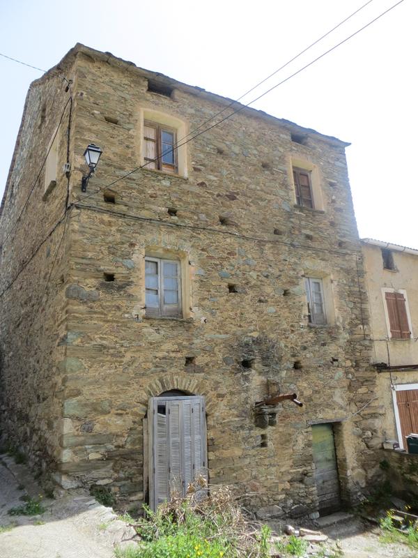 >Maison (Borgo)