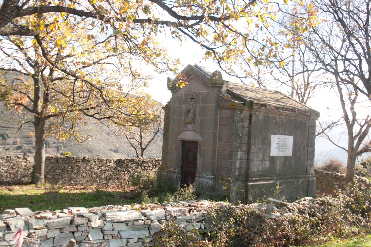 Chapelle funéraire de notable de la famille Bagnoli (Campitello)