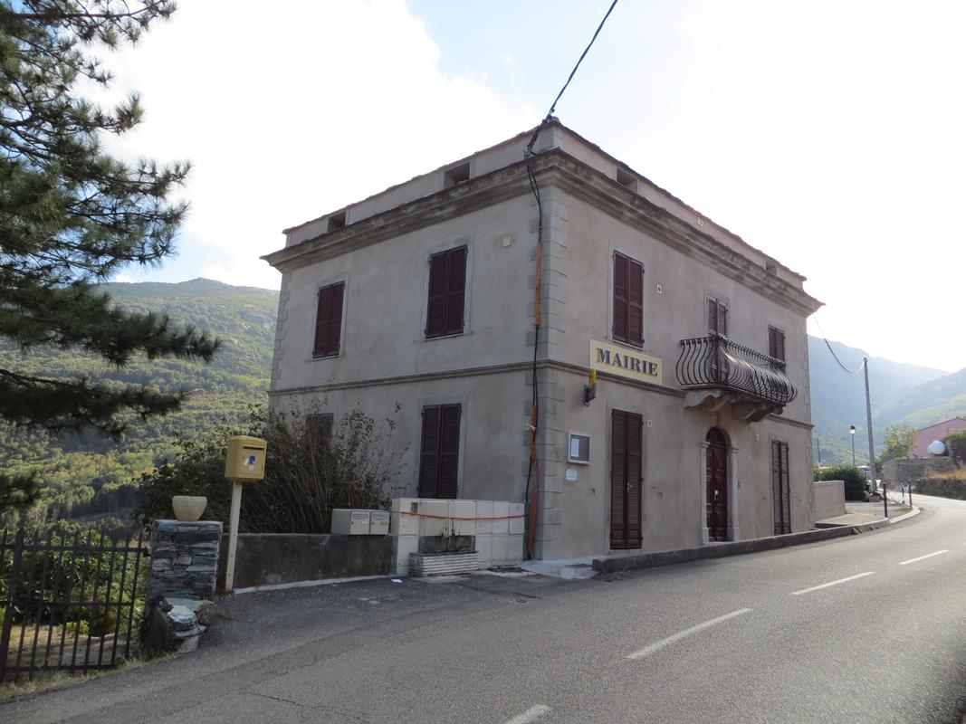 >Ancienne mairie annexe et poste, actuellement maison de notable (Acqualto ; Solane)