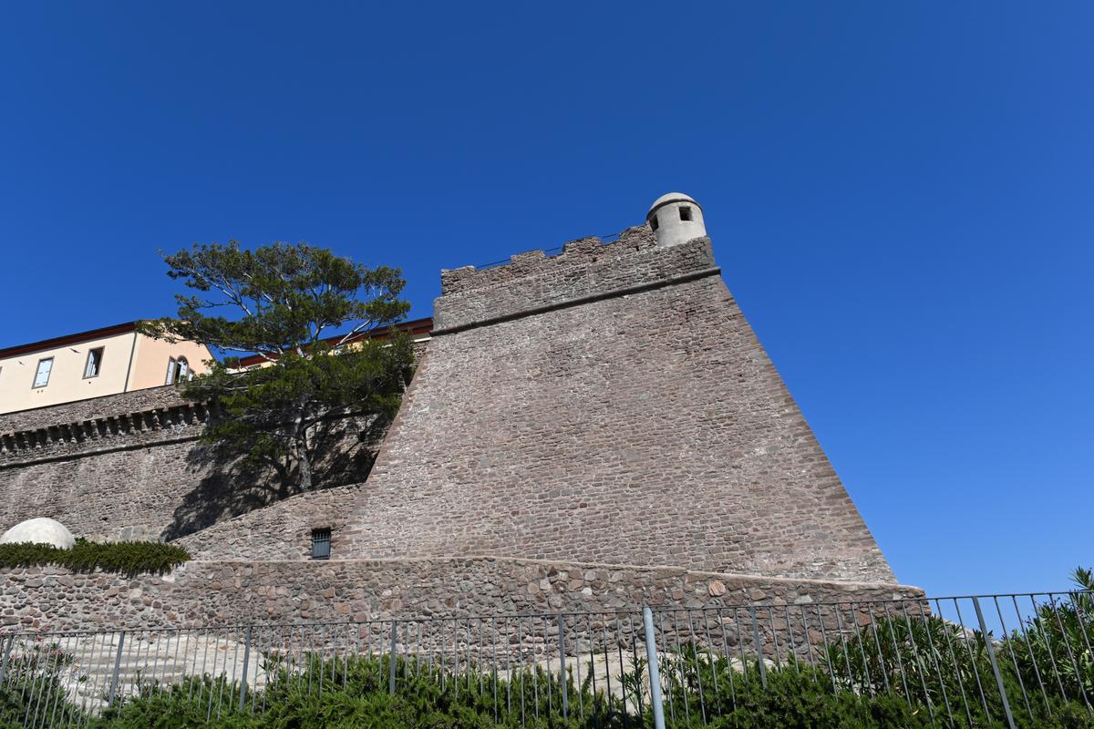 >Fort San Giorgio (Face Sud) à Capraia