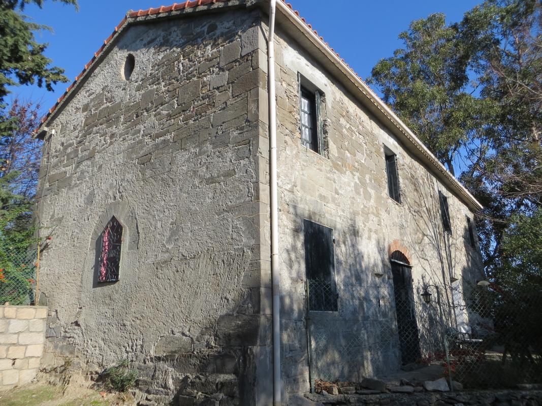 Ancienne chapelle Saint-Pierre dite San Petru, actuellement maison (San Petru)
