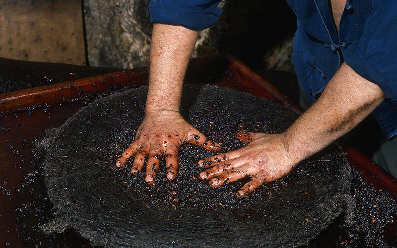 >Moulin à huile d’olive traditionnel (photo 32)