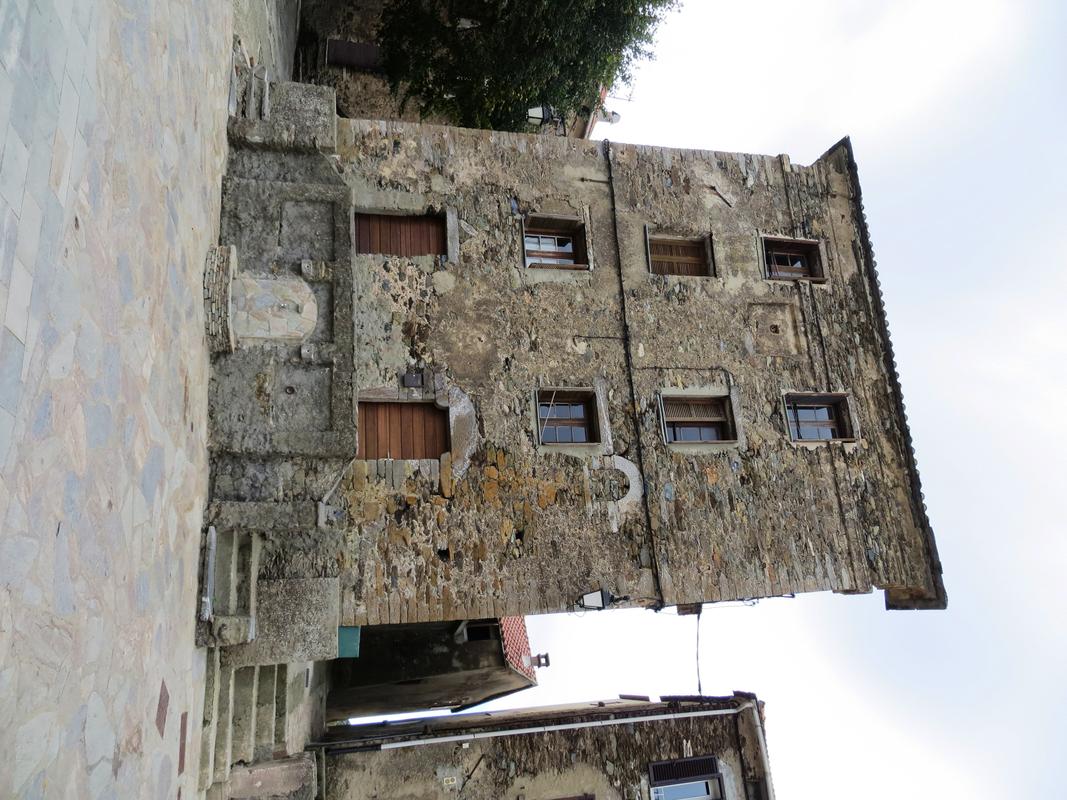Ancienne maison forte puis presbytère, aujourd'hui maison (Paese)