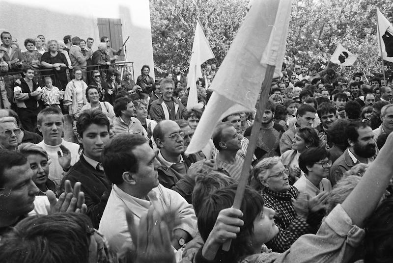 >Manifestation de nationalistes corses à Morosaglia (7 septembre 1989)